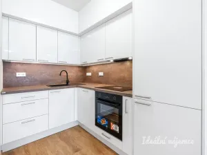 Pronájem bytu 2+kk, Praha - Vysočany, Gerstelova, 52 m2