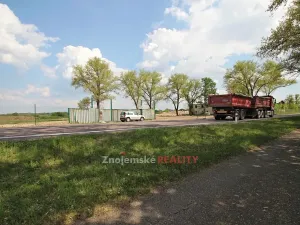 Pronájem komerčního pozemku, Hevlín, 16559 m2