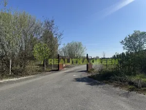 Prodej komerční nemovitosti, Holešov, 27330 m2