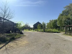 Prodej komerční nemovitosti, Holešov, 27330 m2