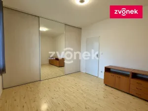 Pronájem bytu 1+1, Zlín, Žlutá, 40 m2