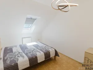 Pronájem bytu 2+1, Malešovice, 69 m2