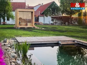 Prodej rodinného domu, Keblice, 290 m2