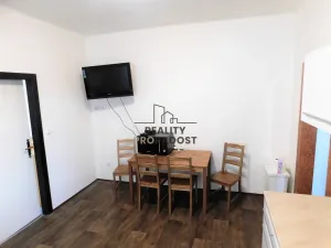 Pronájem bytu 2+kk, Hodonín, Brněnská, 40 m2