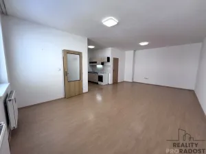 Pronájem bytu 1+kk, Hodonín, Národní třída, 50 m2
