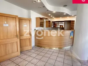 Pronájem restaurace, Zlín, Antonínova, 174 m2