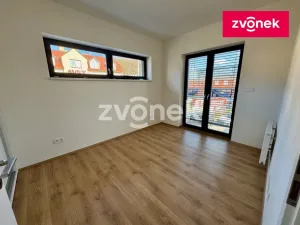 Pronájem bytu 2+kk, Zlín, Smetanova, 57 m2