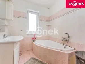 Prodej rodinného domu, Bohuslavice u Zlína, 200 m2