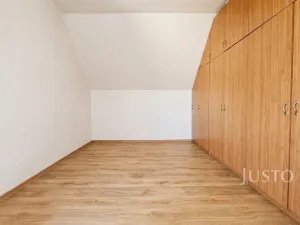 Prodej bytu 2+1, Blatná, Čechova, 59 m2