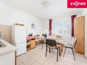 Prodej komerčního pozemku, Fryšták, Dolnoveská, 4200 m2