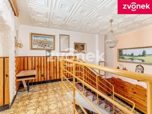 Prodej rodinného domu, Blatnice pod Svatým Antonínkem, 220 m2