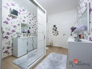 Prodej bytu 1+1, Ostrava - Mariánské Hory, Korunní, 48 m2