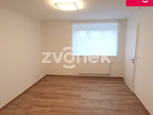 Pronájem rodinného domu, Zlín, Lešenská, 150 m2
