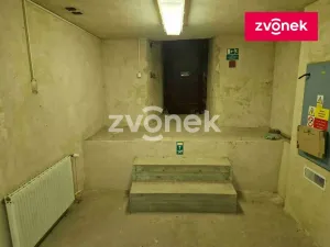 Pronájem obchodního prostoru, Uherské Hradiště, 650 m2