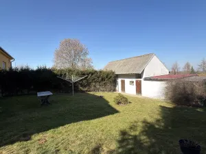 Prodej rodinného domu, Besednice, Družstevní, 250 m2