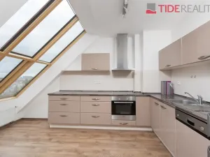 Pronájem bytu 4+kk, Praha - Vinohrady, U Havlíčkových sadů, 140 m2