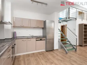 Pronájem bytu 4+kk, Praha - Vinohrady, U Havlíčkových sadů, 140 m2