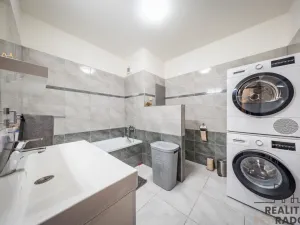 Prodej bytu 3+1, Veselí nad Moravou, 64 m2