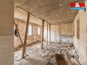 Prodej činžovního domu, Luby, Luční, 312 m2