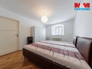 Prodej rodinného domu, Cheb, Kostelní náměstí, 148 m2