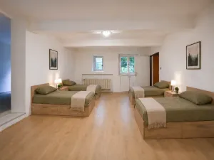 Pronájem bytu 3+1, Praha - Hlubočepy, 100 m2