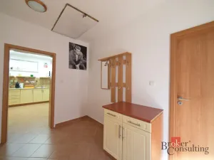 Prodej rodinného domu, Líšťany, V Poustkách, 85 m2