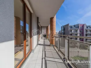 Prodej bytu 2+kk, Praha - Dejvice, Heinemannova, 66 m2