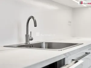 Prodej bytu 3+1, Karlovy Vary, Brigádníků, 67 m2