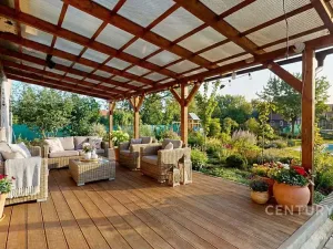 Prodej rodinného domu, Ivaň, 319 m2