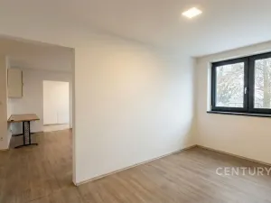 Prodej rodinného domu, Ivaň, 319 m2