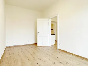 Pronájem bytu 3+1, Praha - Libeň, Sokolovská, 79 m2