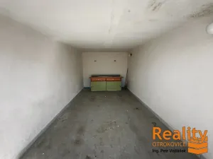Pronájem garáže, Otrokovice, tř. Tomáše Bati, 16 m2