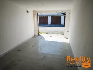 Pronájem garáže, Otrokovice, tř. Tomáše Bati, 16 m2