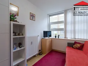 Pronájem bytu 1+kk, Praha - Libeň, Drahobejlova, 22 m2