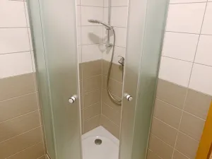 Pronájem bytu 1+kk, Praha - Libeň, Drahobejlova, 22 m2