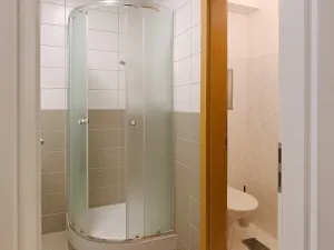 Pronájem bytu 1+kk, Praha - Libeň, Drahobejlova, 22 m2