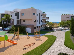 Prodej bytu 2+kk, Estepona, Španělsko, 65 m2