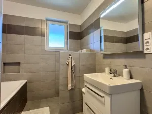 Pronájem rodinného domu, Velký Osek, Klímova, 97 m2