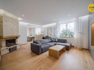 Prodej rodinného domu, Vělopolí, 240 m2