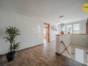 Prodej rodinného domu, Vělopolí, 240 m2