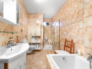 Prodej rodinného domu, Plzeň - Doubravka, Pod Lesem, 250 m2