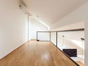 Pronájem bytu 3+kk, Praha - Nové Město, Legerova, 75 m2