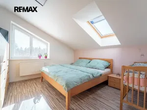 Prodej bytu 3+kk, Nupaky, Za Hotelem, 88 m2