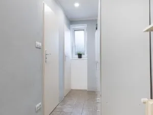Prodej bytu 2+1, Pardubice - Zelené Předměstí, kpt. Nálepky, 56 m2