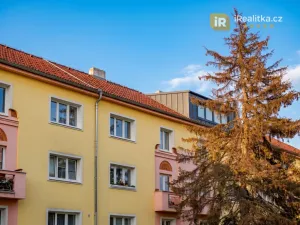 Prodej bytu 2+1, Pardubice - Zelené Předměstí, kpt. Nálepky, 56 m2