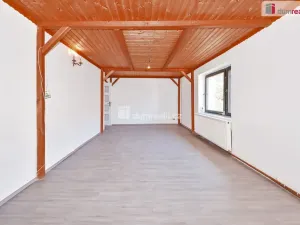 Prodej rodinného domu, Hořesedly, 350 m2