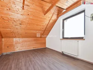 Prodej rodinného domu, Hořesedly, 350 m2