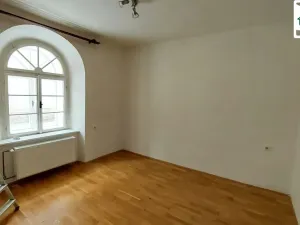 Pronájem bytu 3+1, Cheb, Dlouhá, 80 m2