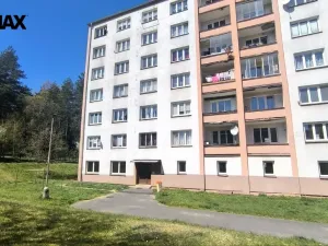 Prodej bytu 4+1, Rotava, Sídliště, 70 m2