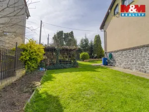 Prodej rodinného domu, Bavoryně, 127 m2